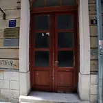 Arsenal Apartman