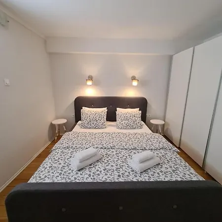 Arsenal Apartment